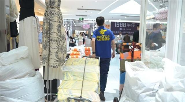 3377体育app最快六小时投递！德邦快递革新打扮批发市场履约尺度(图2)
