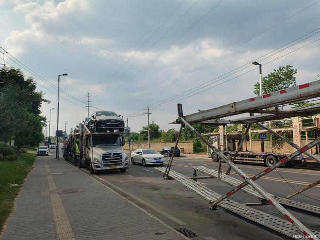 3377体育在线汽车托运几钱一台车(图1)